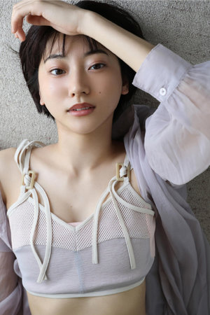 末世穿女尊:我靠空间种田养夫郎