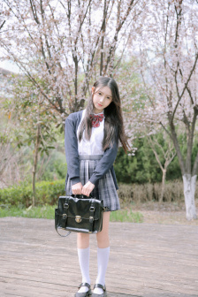 锦衣成双